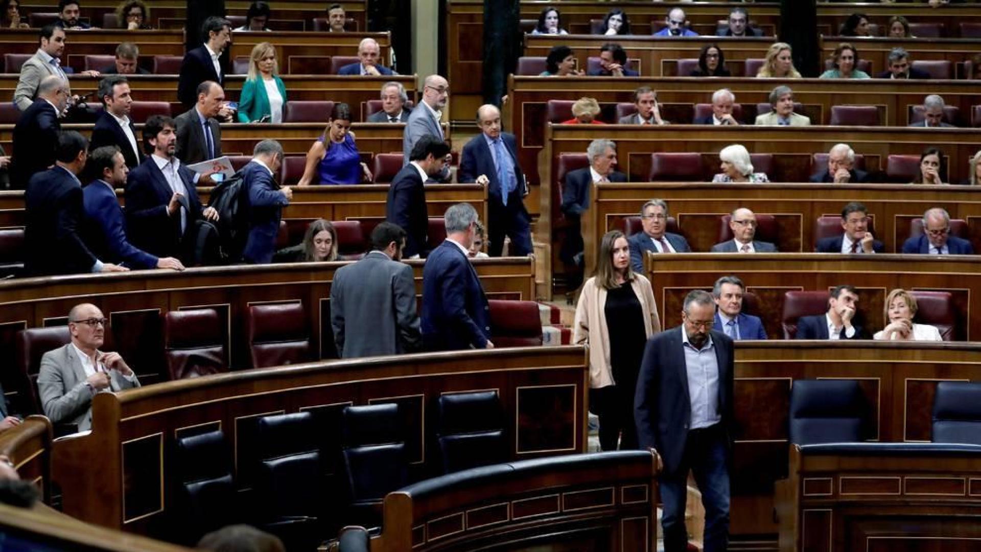 El Congreso elige a sus seis consejeros de RTVE
