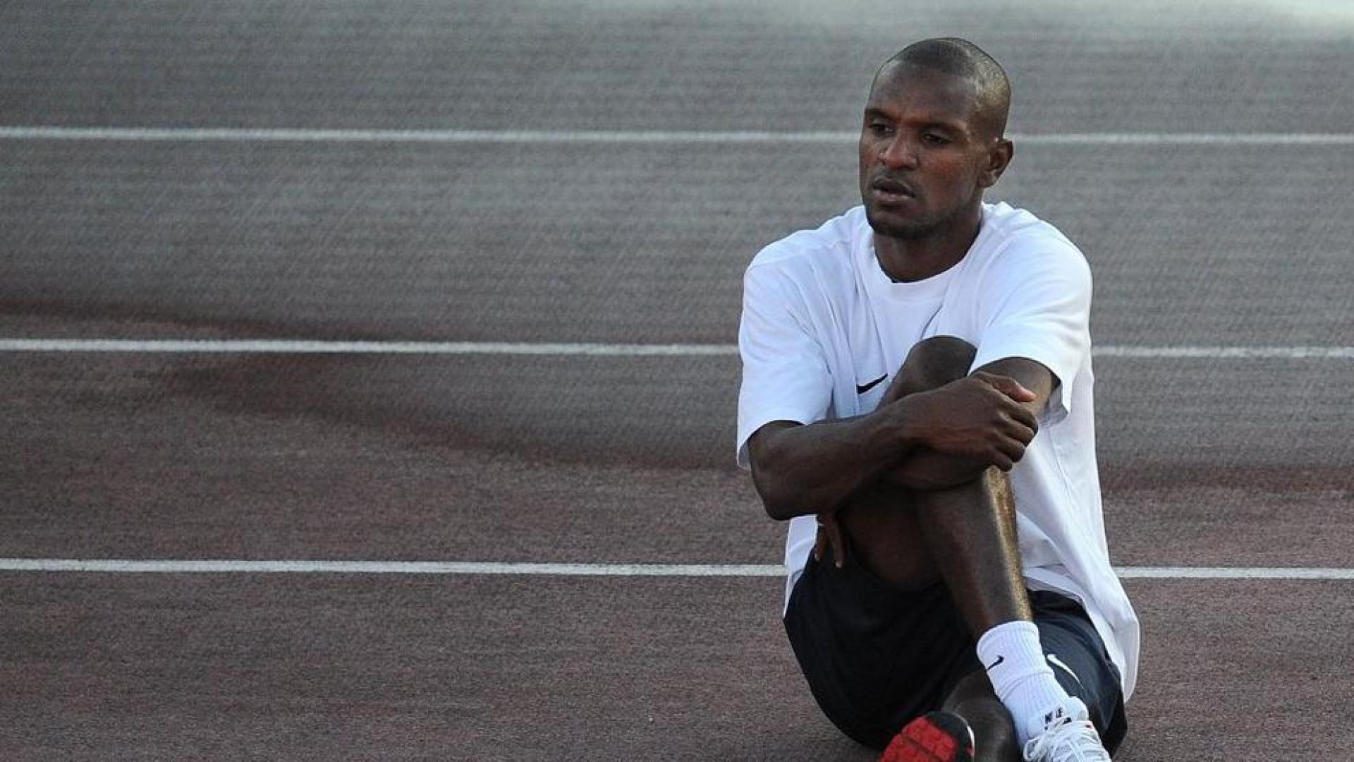 Abidal y su primo evolucionan bien del trasplante de hígado