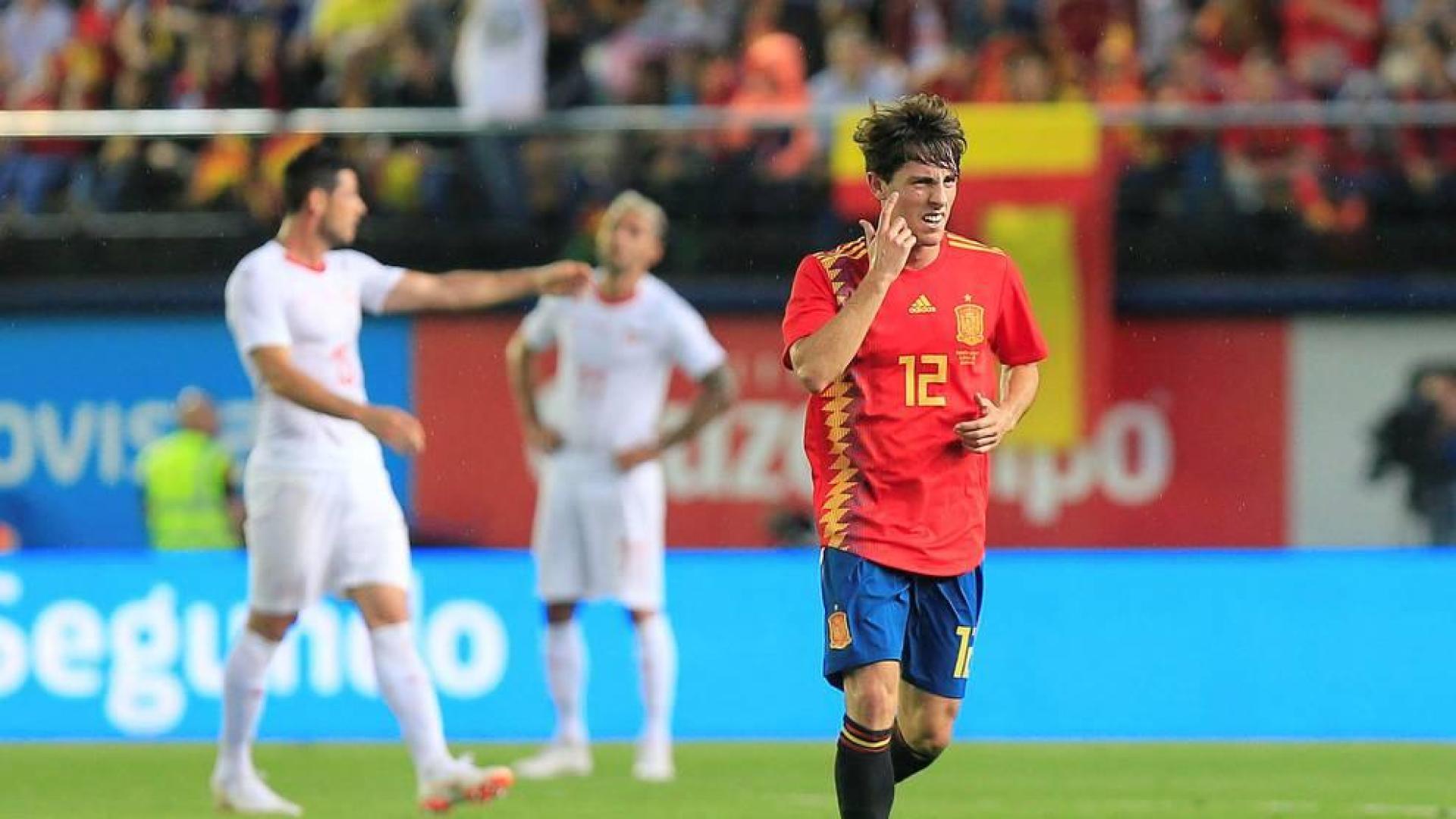 La Real Sociedad confirma que se está negociando la salida de Odriozola al Real Madrid