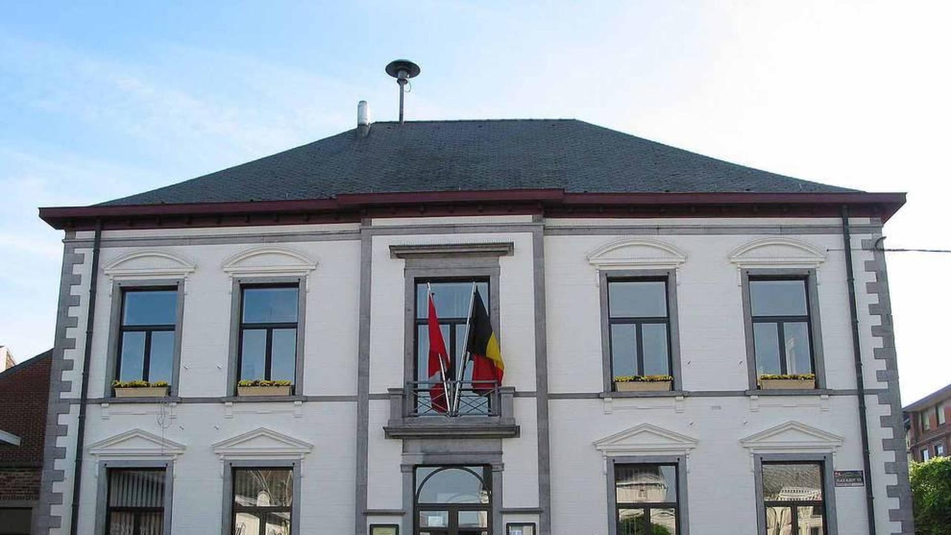 Agreden a una joven musulmana de 19 años en Bélgica