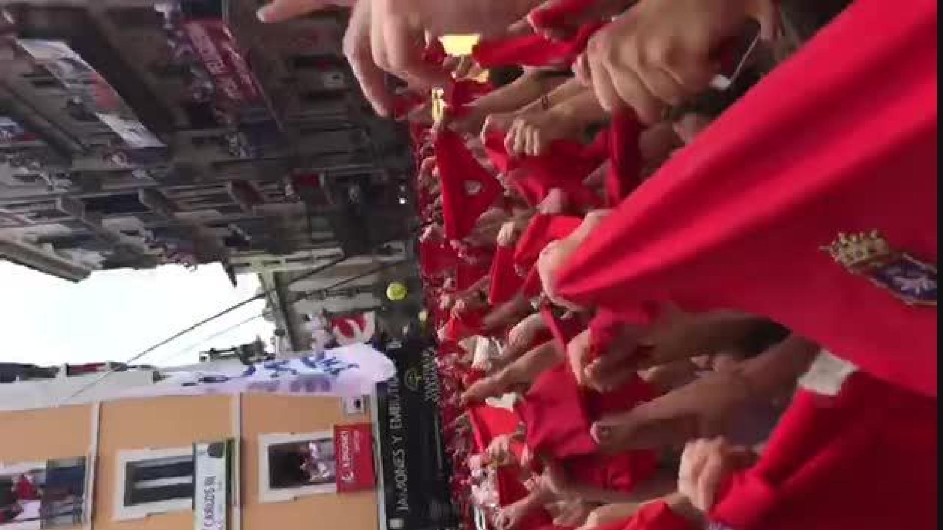 Vídeo del chupinazo desde la plaza del Ayuntamiento