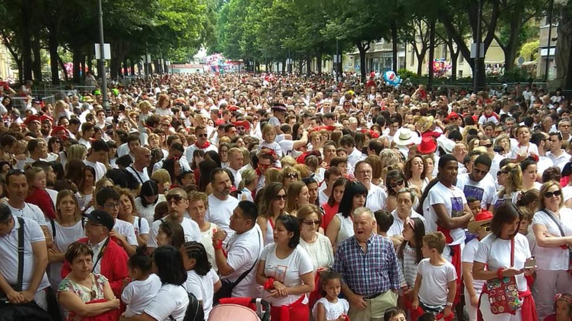 CIta con los espectáculos todas las tardes en el Paseo de Sarasate