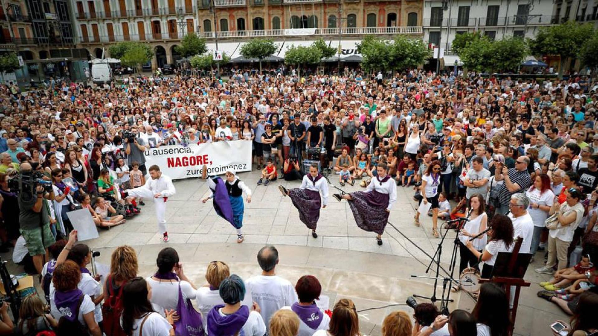 Homenaje a Nagore Laffage en un acto que reivindica unos Sanfermines igualitarios