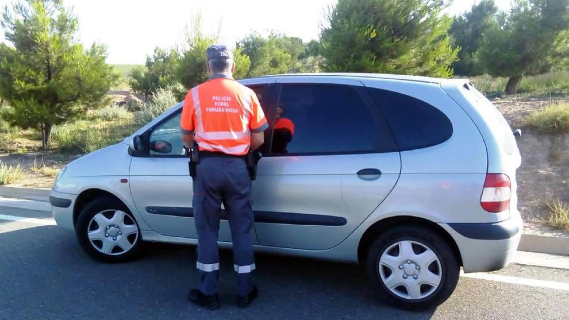 Detienen en la A68 a un joven de 18 años de Cintruénigo ebrio, drogado y sin carné