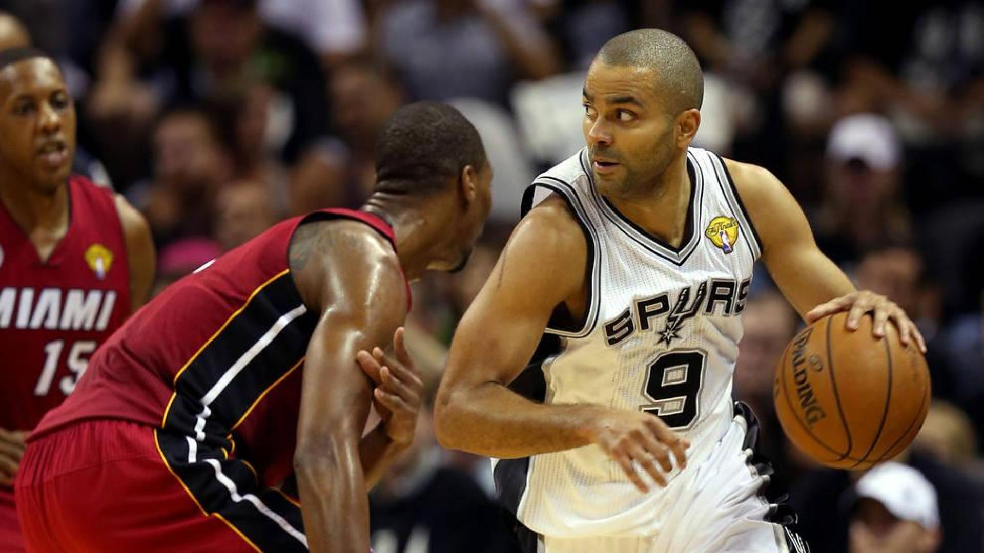 Tony Parker deja los Spurs tras 17 temporadas y cuatro anillos de la NBA