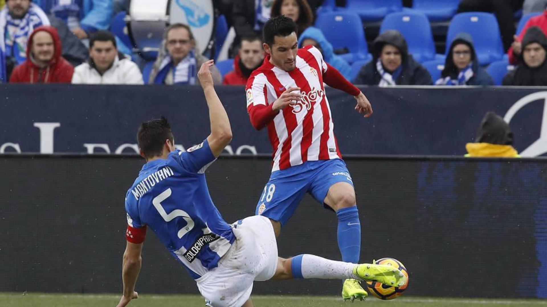 El navarro Isma López deja el Sporting para jugar en el Omonia de Nicosia
