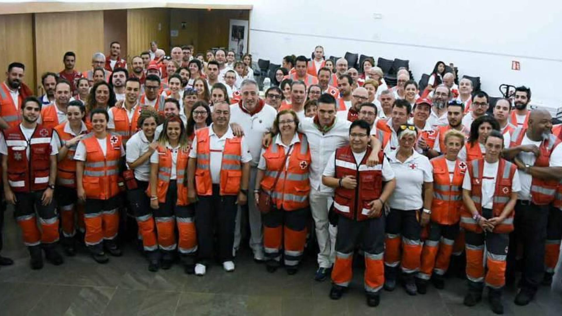 Asiron visita el dispositivo de Cruz Roja en Sanfermines