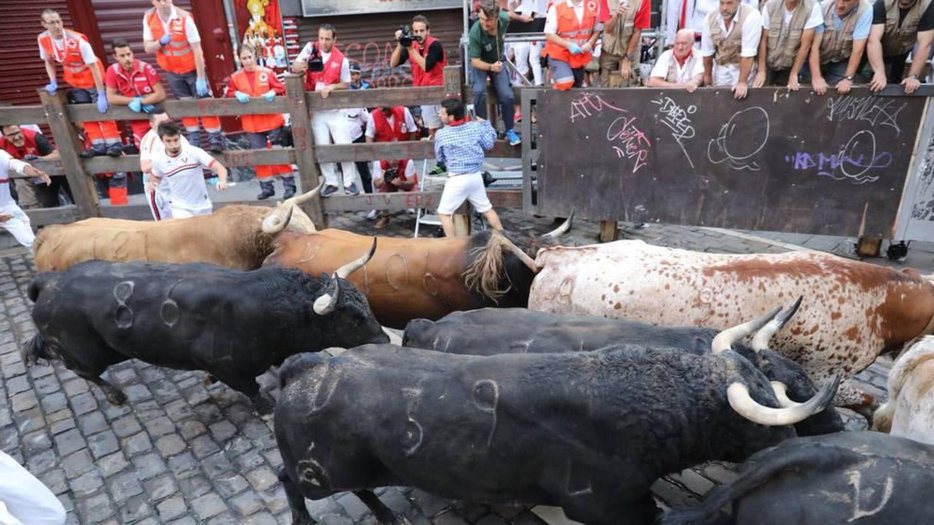 Imágenes del cuarto encierro de los Sanfermines 2018, con toros de la ganadería Fuente Ymbro.