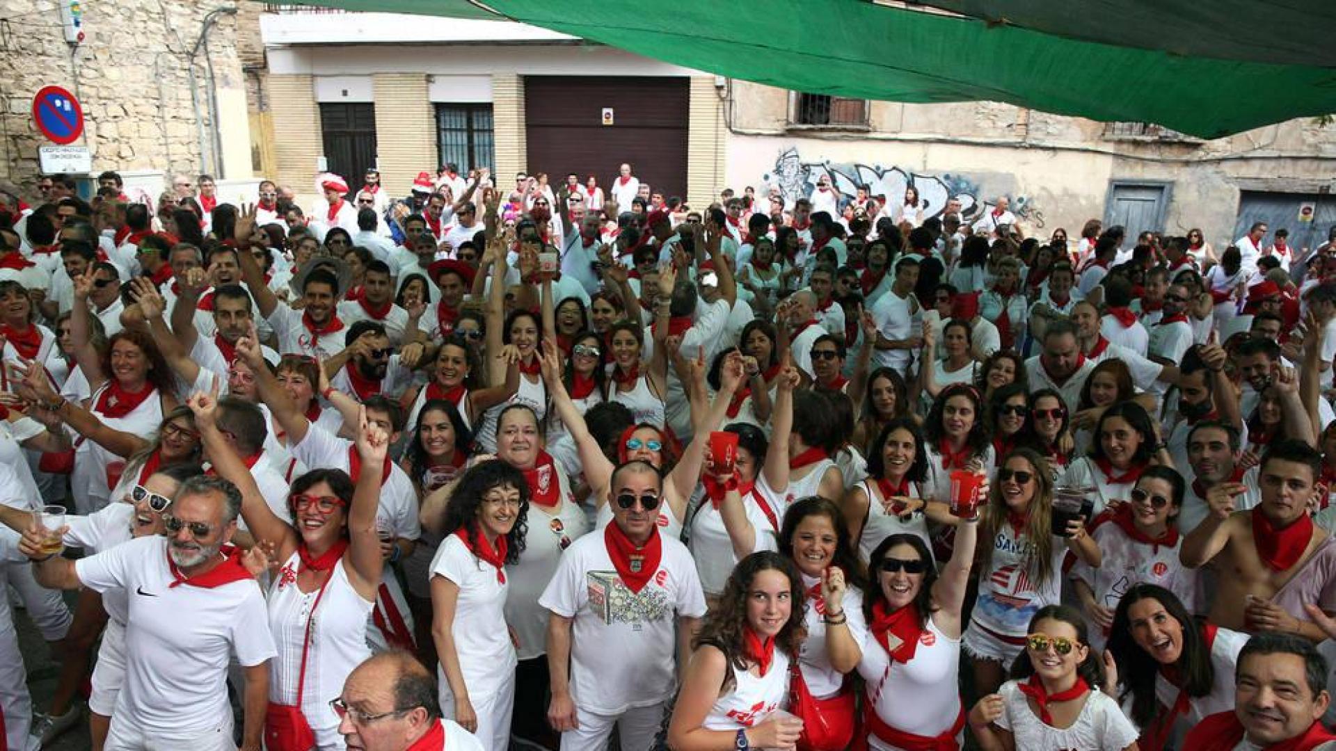 Tudela autoriza seis horas más de música en la calle a bares y peñas para las fiestas