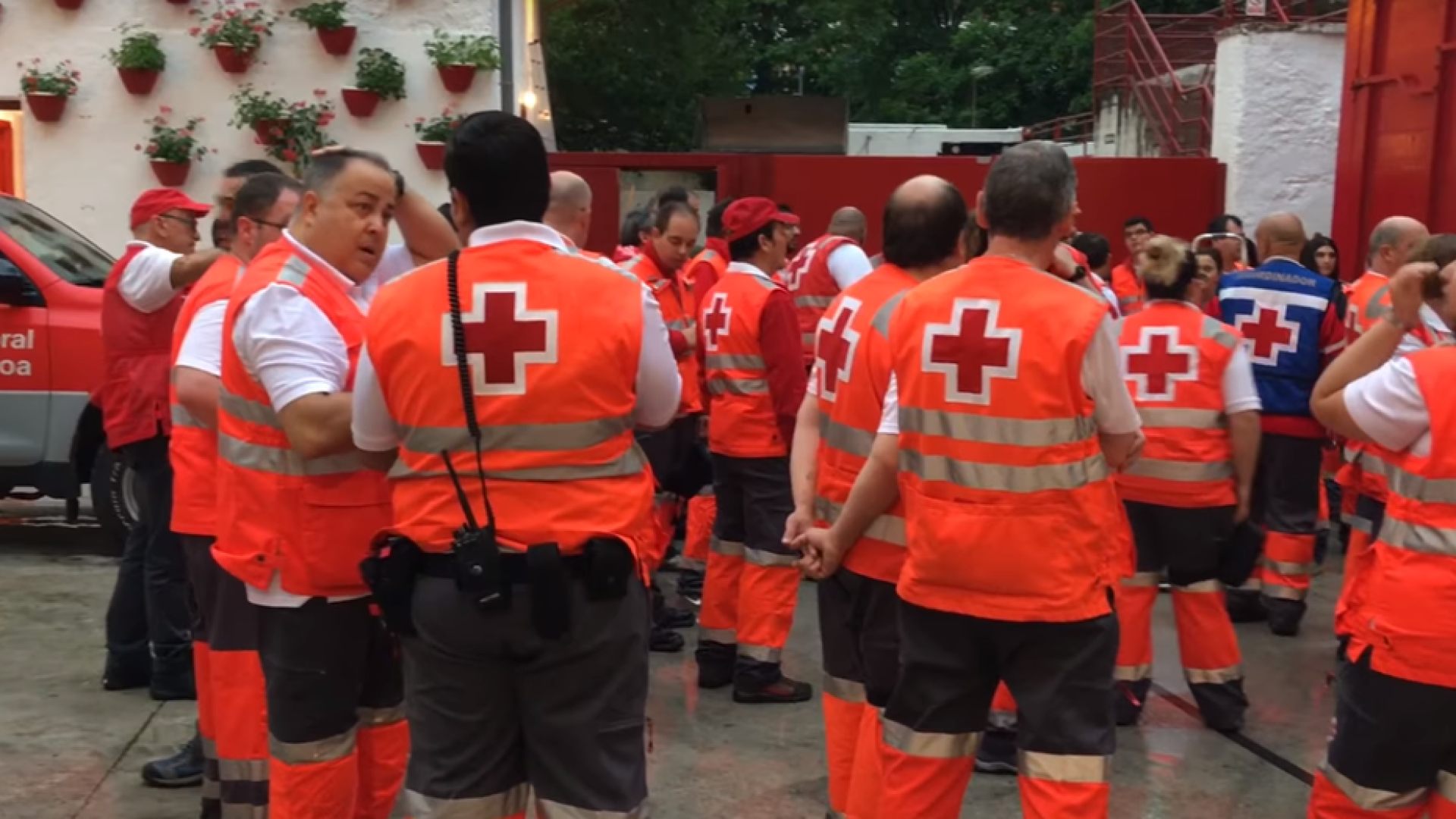 Cruz Roja y DYA atienden a 80 personas tras el tercer encierro