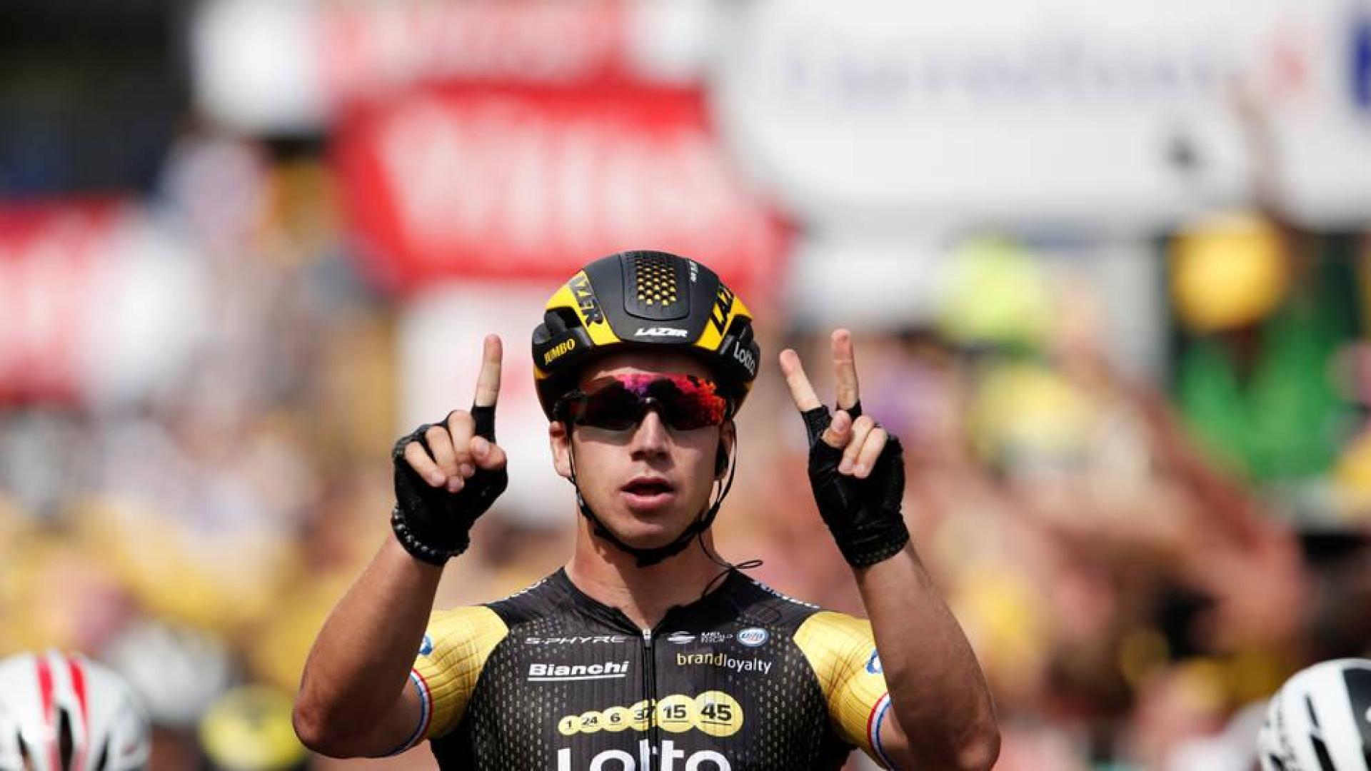Groenewegem repite en Amiens, Van Avermaet mantiene el maillot amarillo