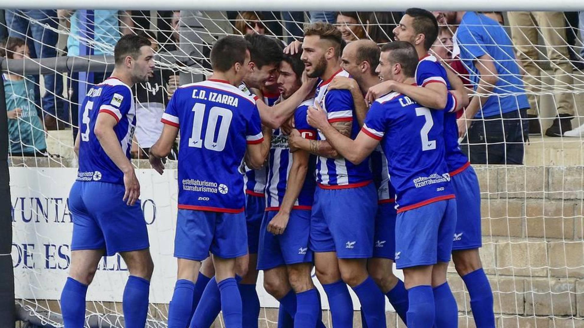 La marca de 'Estella turismo' no lucirá ya en la equipación del CD Izarra