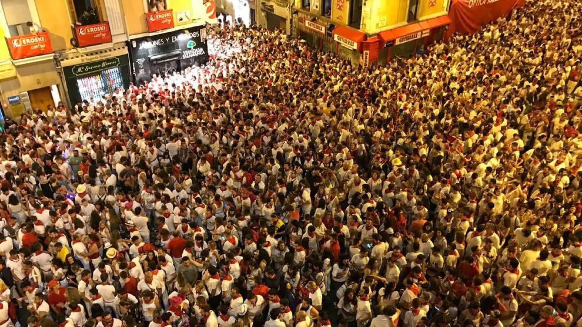 Pamplona despide sus fiestas con el 'Pobre de mí'