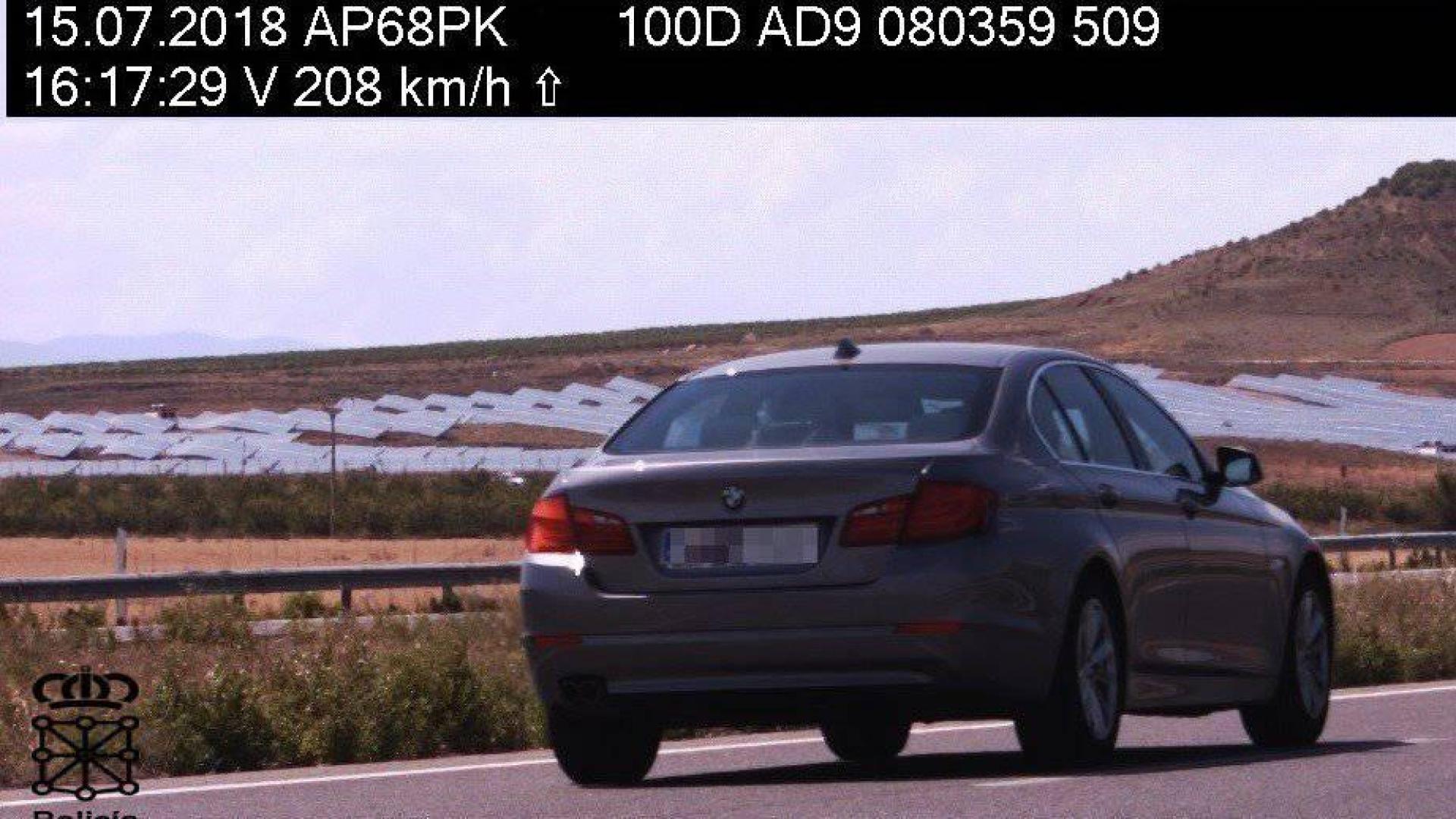 Denunciados 1.382 vehículos este domingo en Navarra por superar los 140 km/h