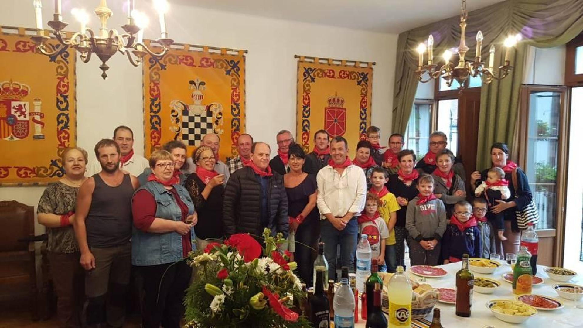 La fiesta rompe fronteras en Valcarlos