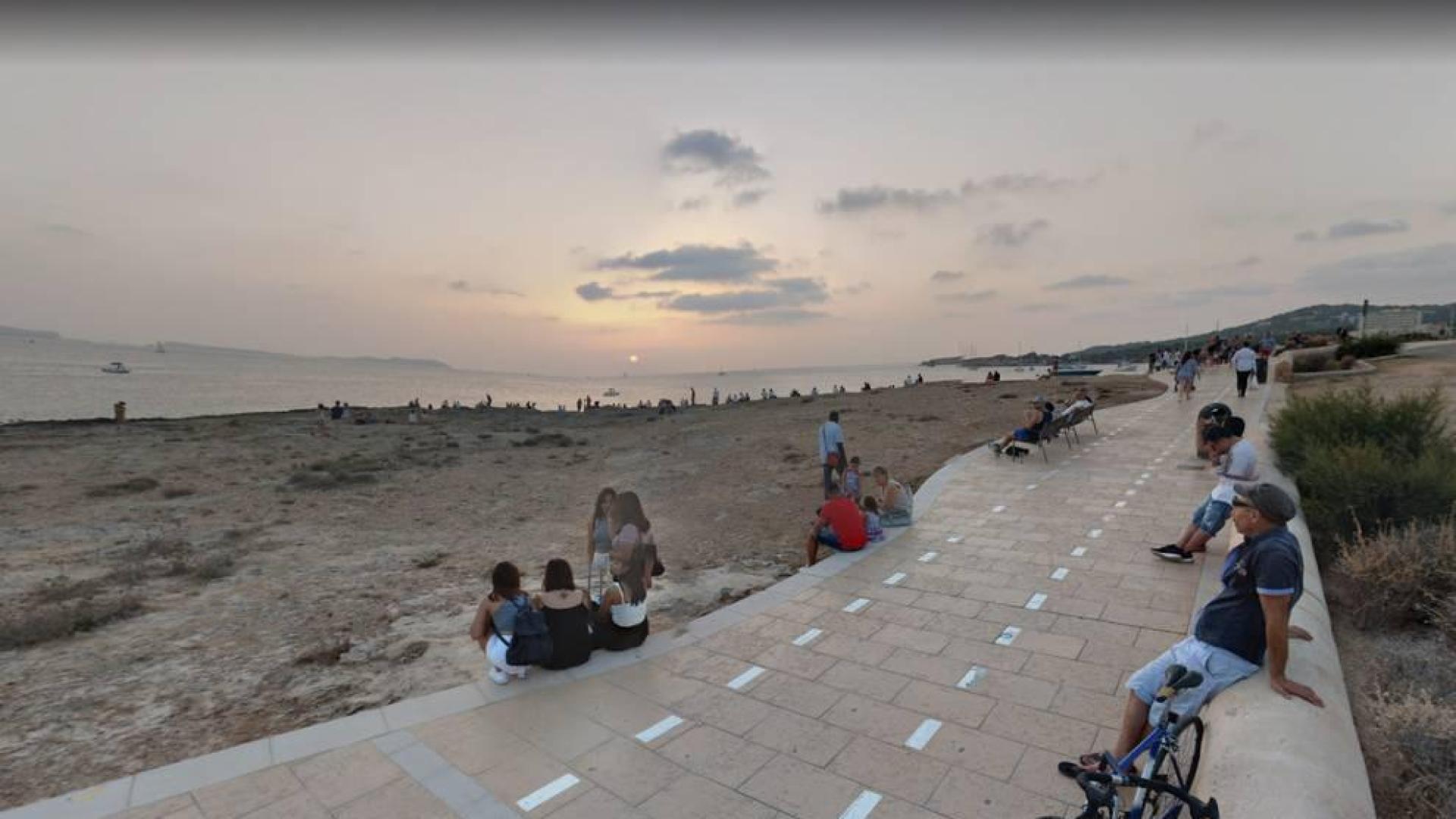 En prisión 2 hermanos británicos acusados de drogar y violar a mujer en Ibiza