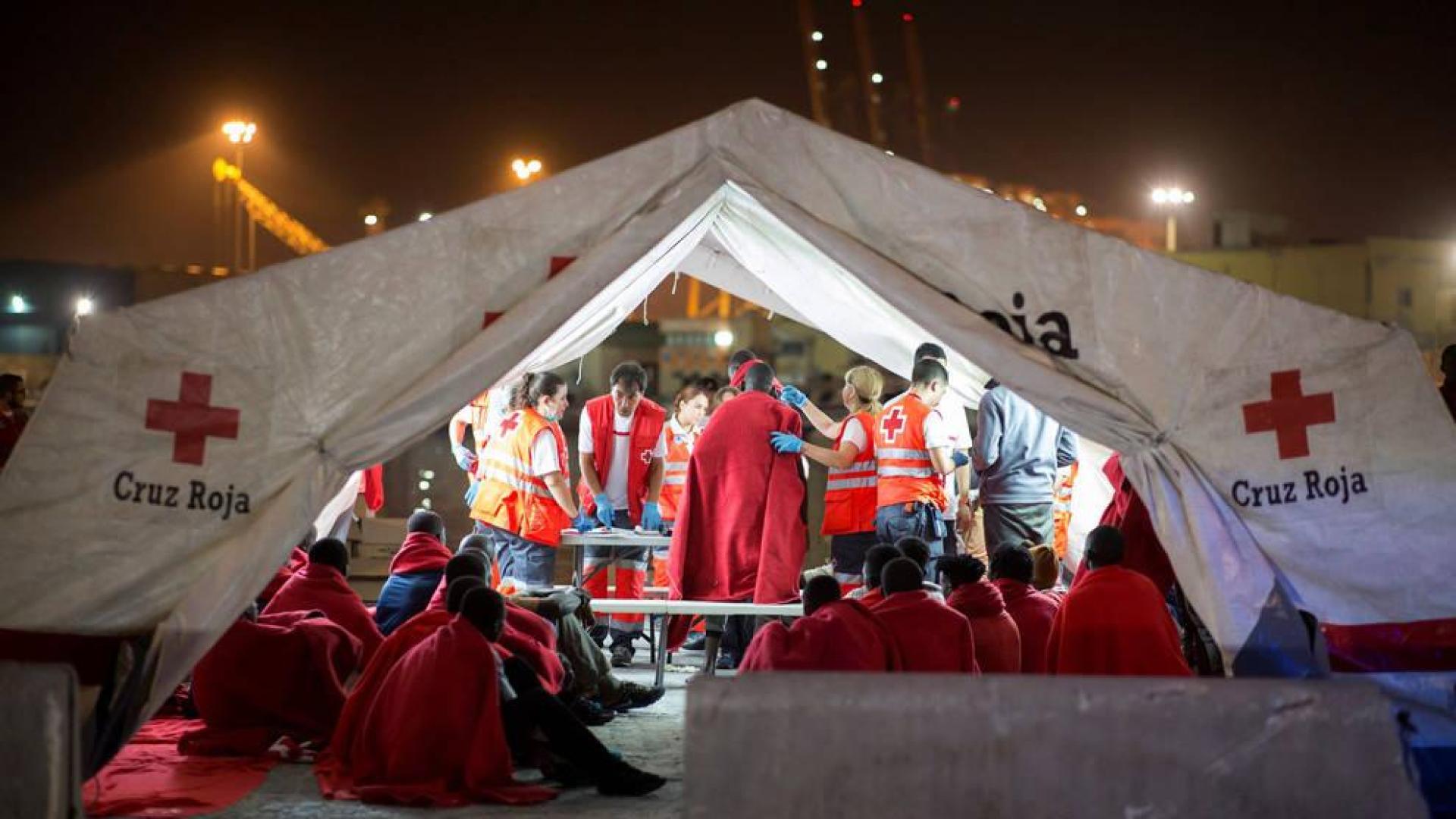 Rescatadas más de 1.200 personas desde el viernes en las costas andaluzas