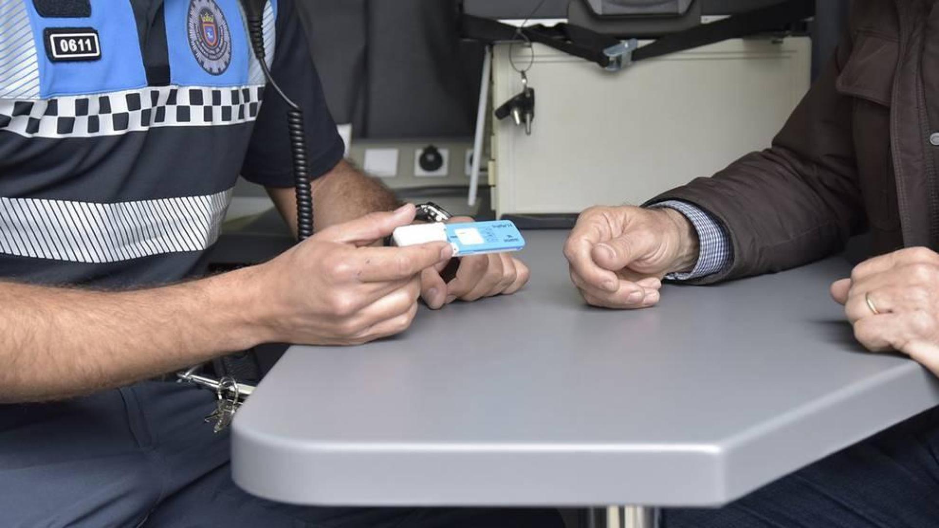 Investigado por circular por Mendillorri sin luces ni seguro y dar positivo en tres drogas
