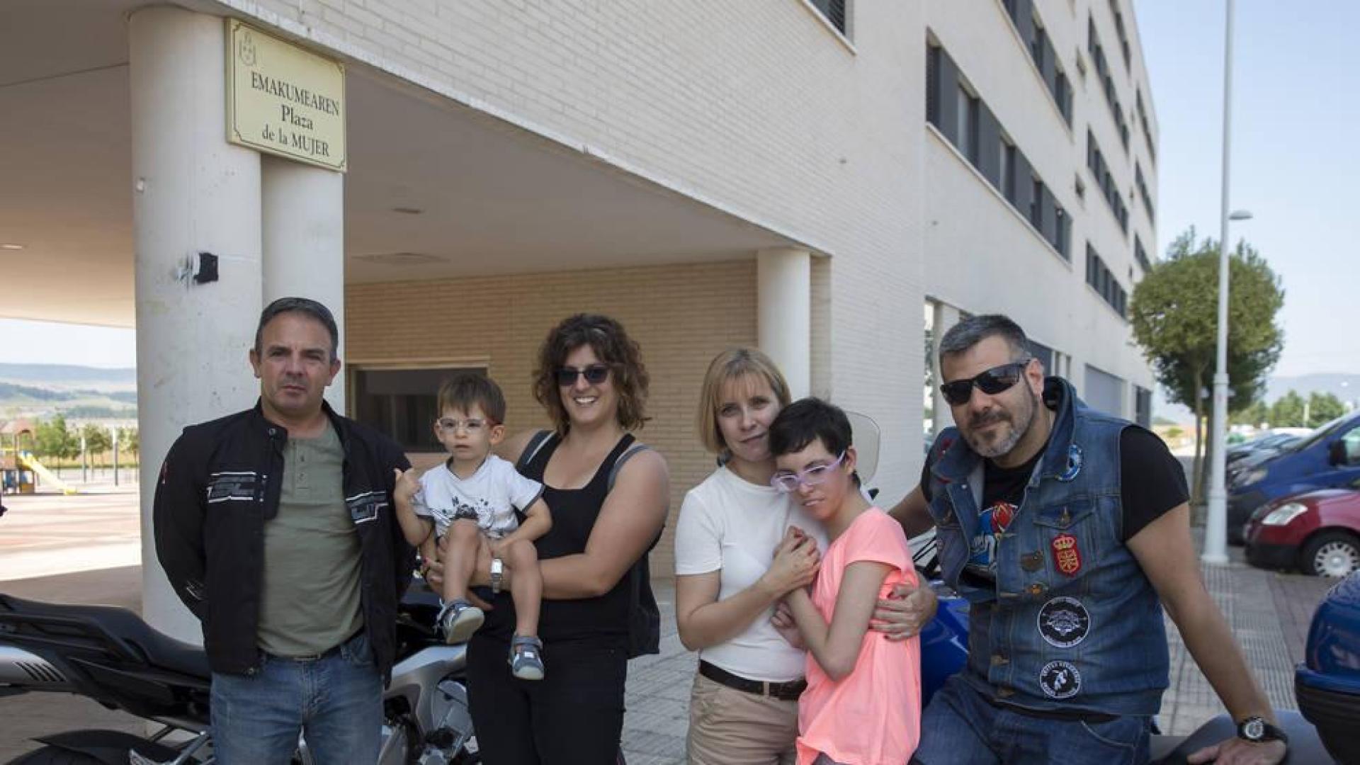 Concentración motera por dos menores con el 'Síndrome 5p-' en Urroz-Villa