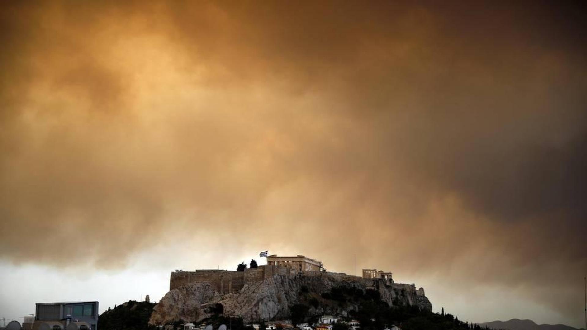Decenas de muertos por varios incendios al noreste de Atenas