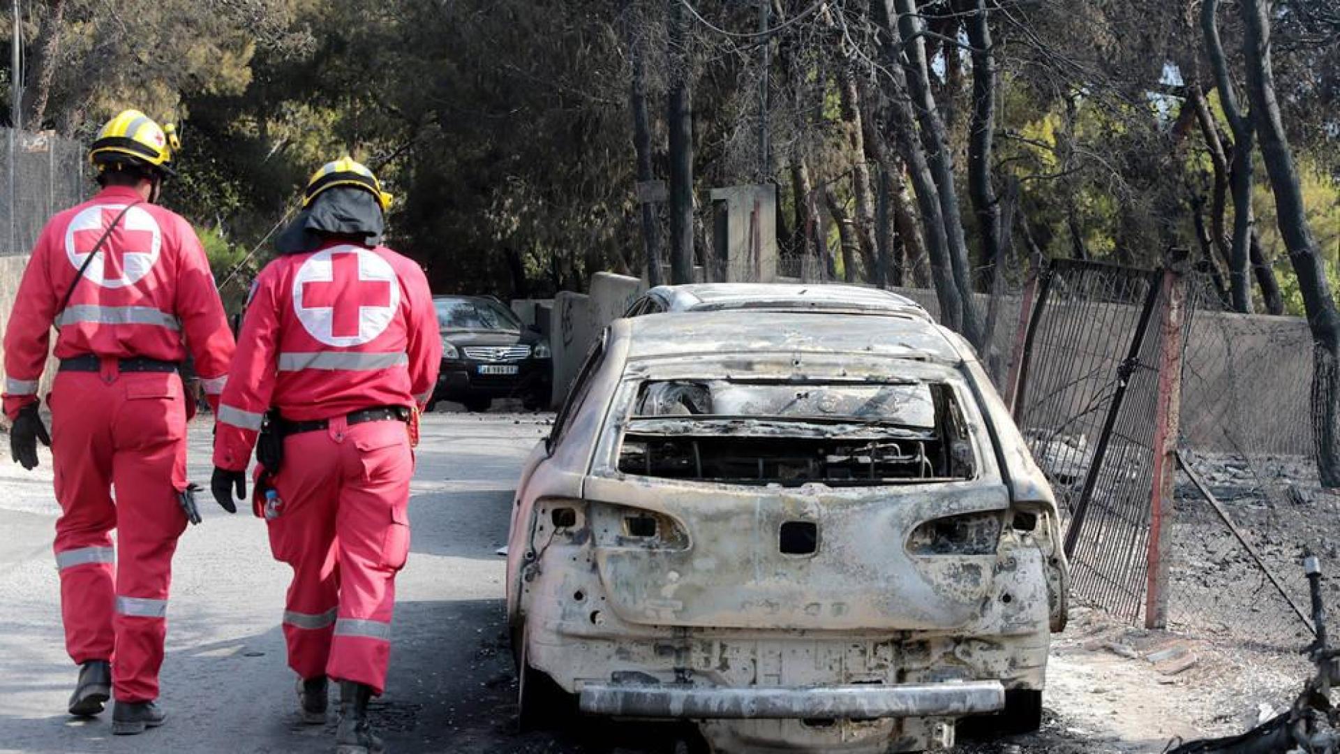 Grecia responde a la catástrofe de los incendios con una ola de solidaridad