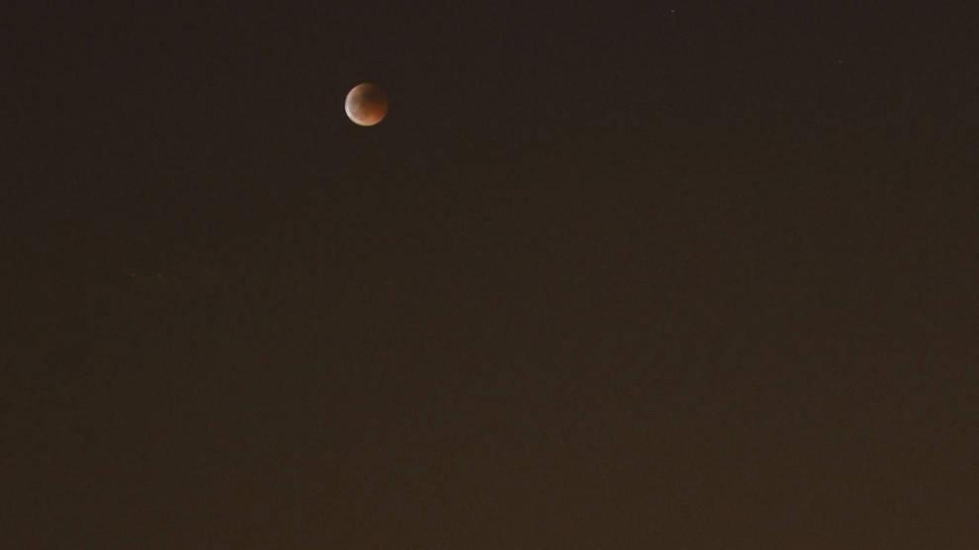 ¿Dónde ver el eclipse lunar de este viernes en Navarra?