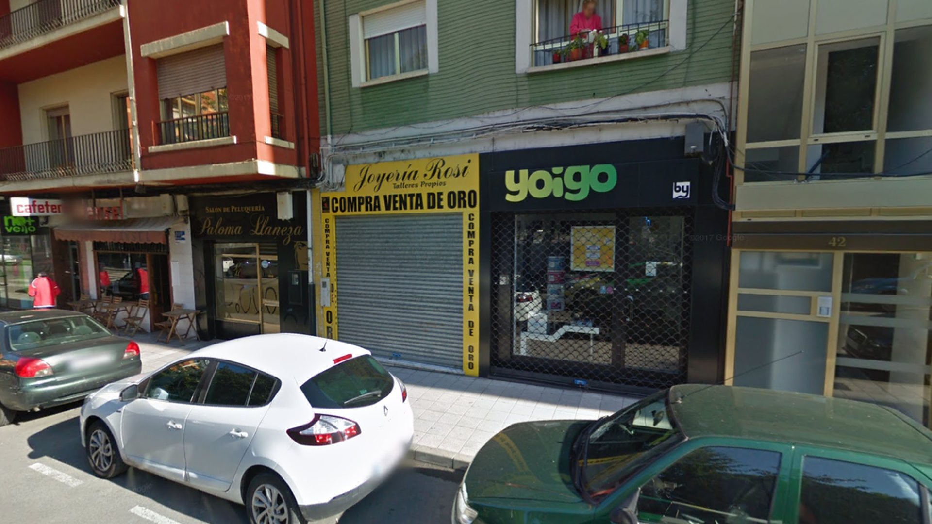 Atraca una joyería con una navaja "para ver a su cuñado" preso en la cárcel