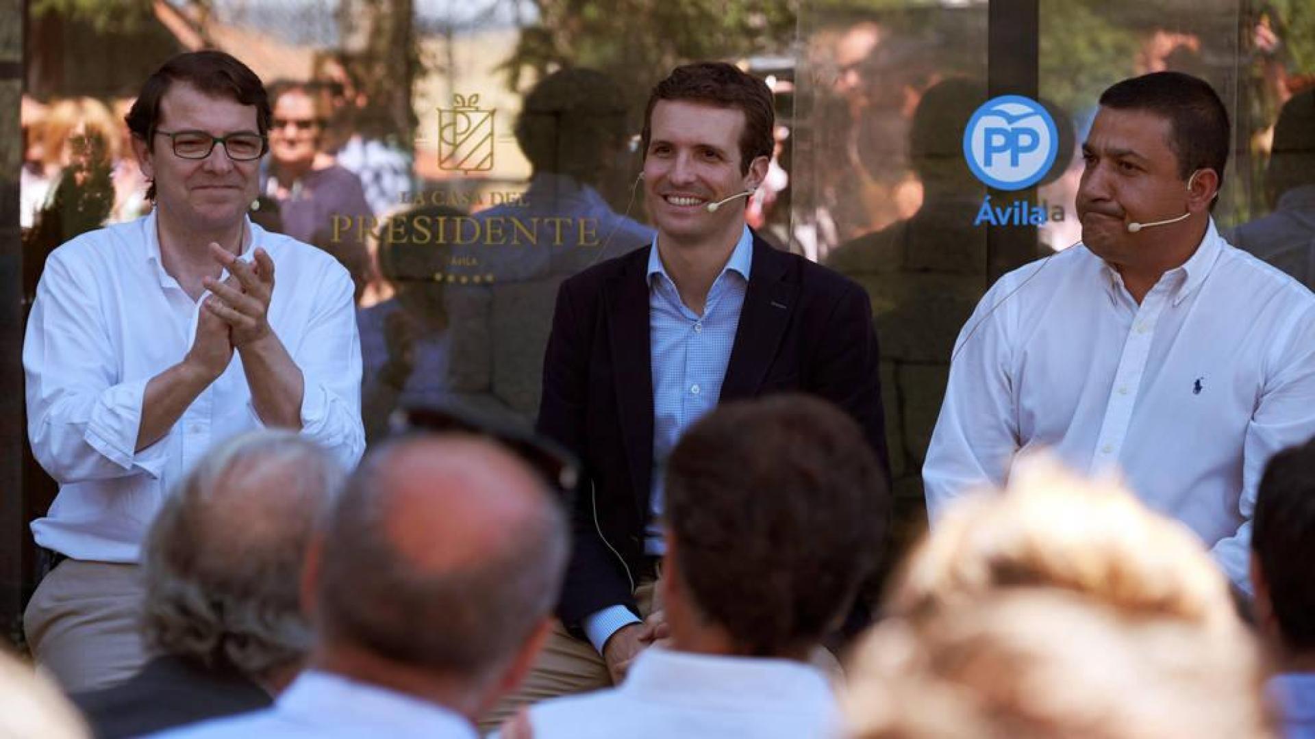 Casado dice que "no es posible que haya papeles para todos"