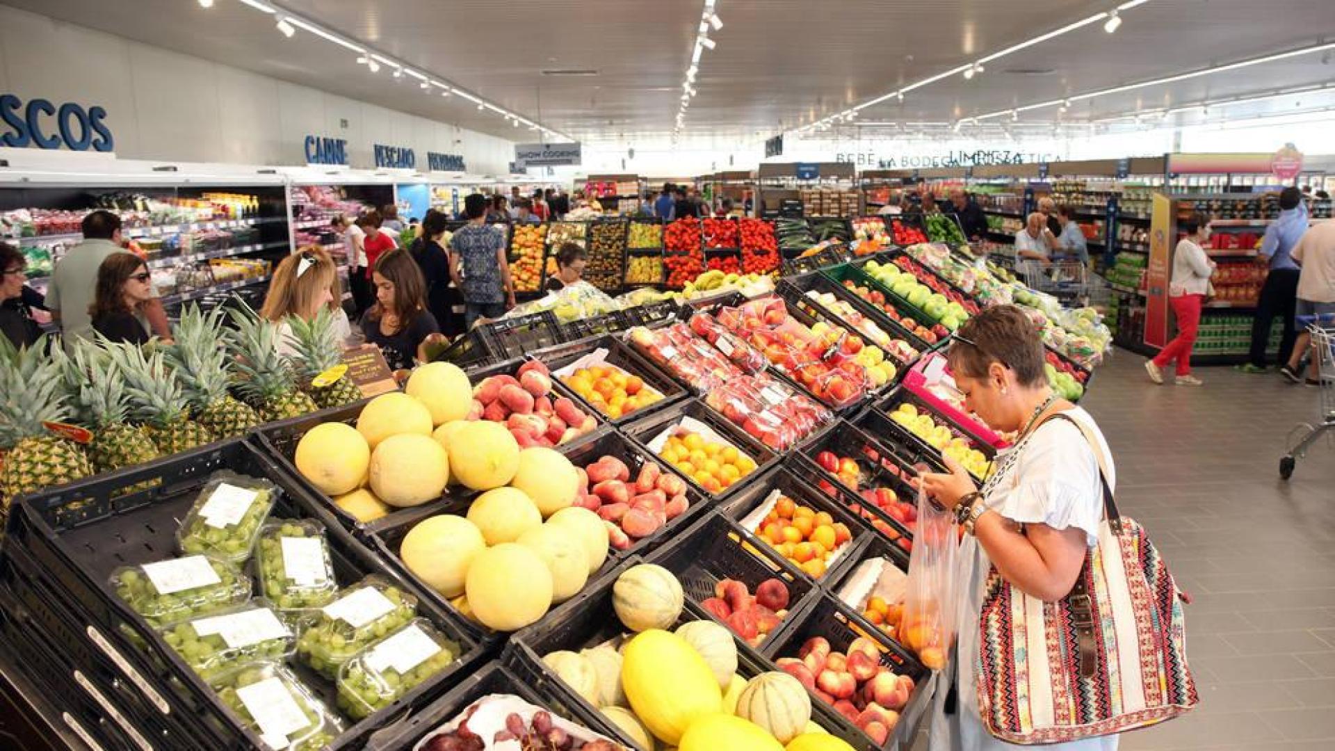 Los navarros gastan en alimentos y bebidas más de 1.500 euros al año