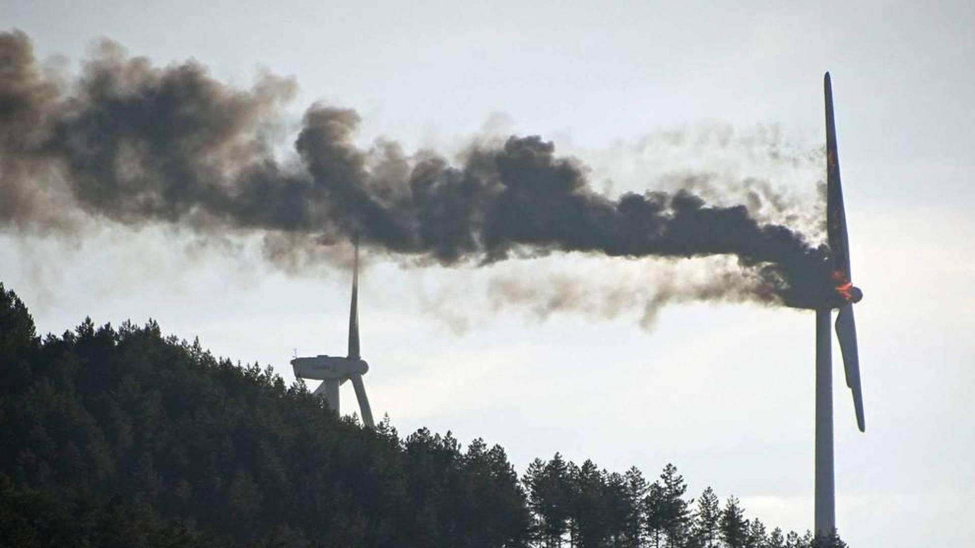 Se incendia un aerogenerador del parque eólico de Aguilar de Codés