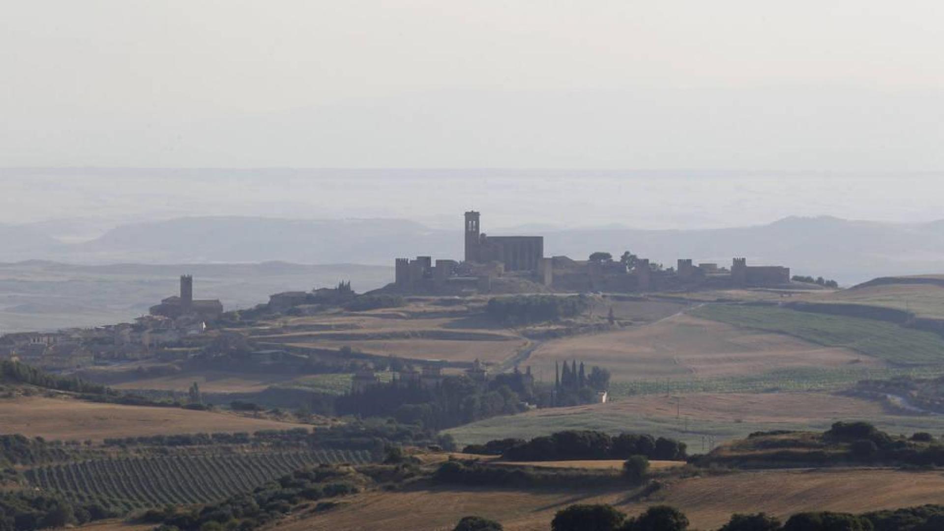 Artajona retoma la consolidación del Cerco en la muralla norte
