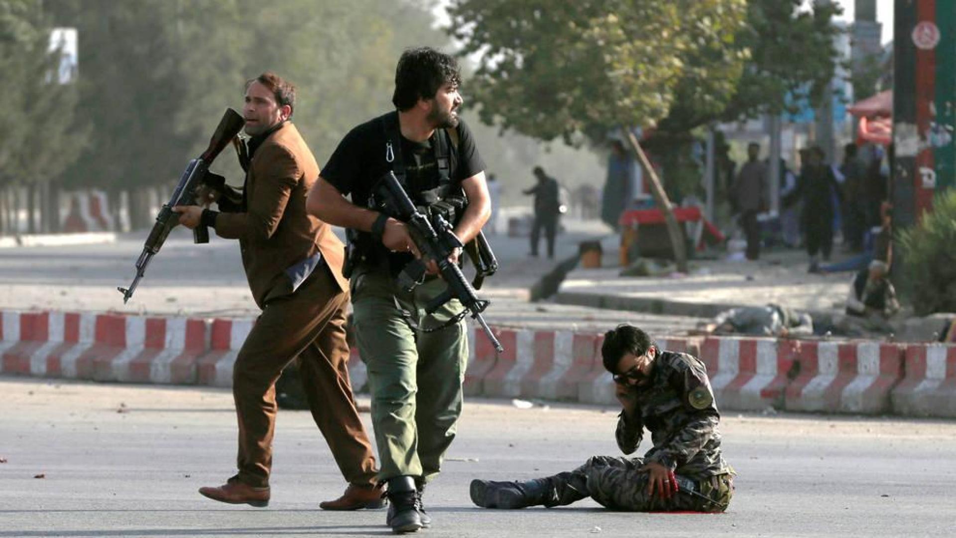 Mueren 3 soldados de la OTAN en un ataque suicida taliban en el este afgano
