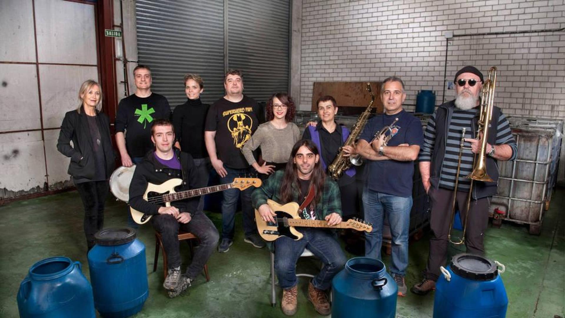 El grupo No More Blues llega el viernes a la plaza de los Burgos