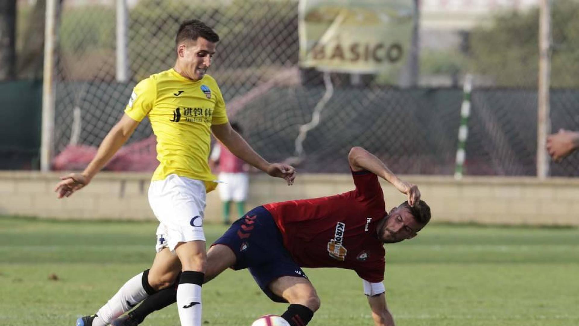 La falta de puntería y el acierto del meta rival impiden la victoria rojilla