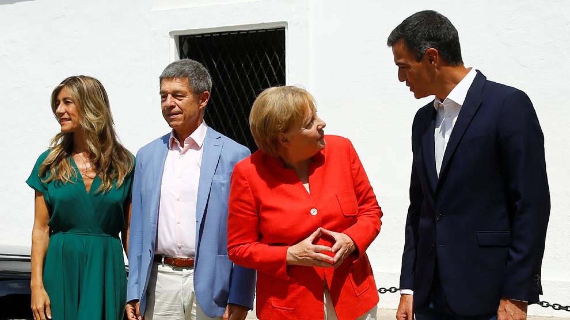 Sánchez y Merkel acuerdan intensificar la cooperación con Marruecos y Túnez