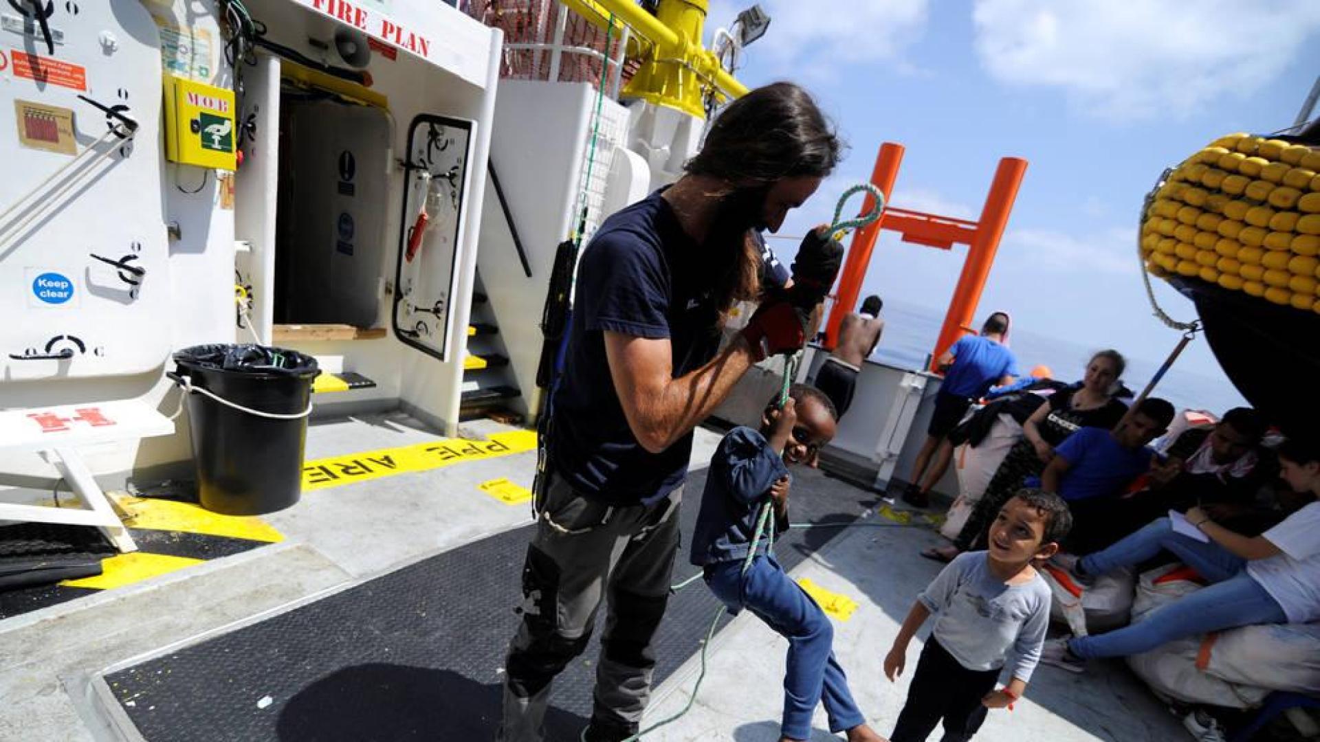 El Gobierno considera que España "no es el puerto más seguro" para el Aquarius