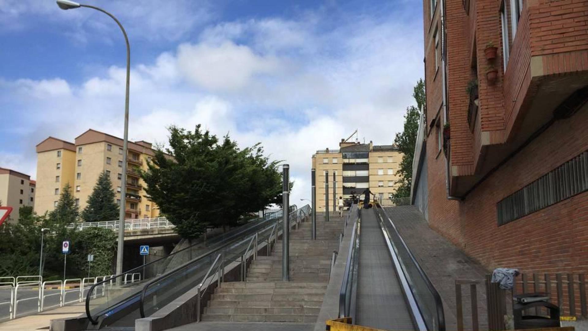 Las rampas mecánicas de Azpilagaña, de nuevo averiadas
