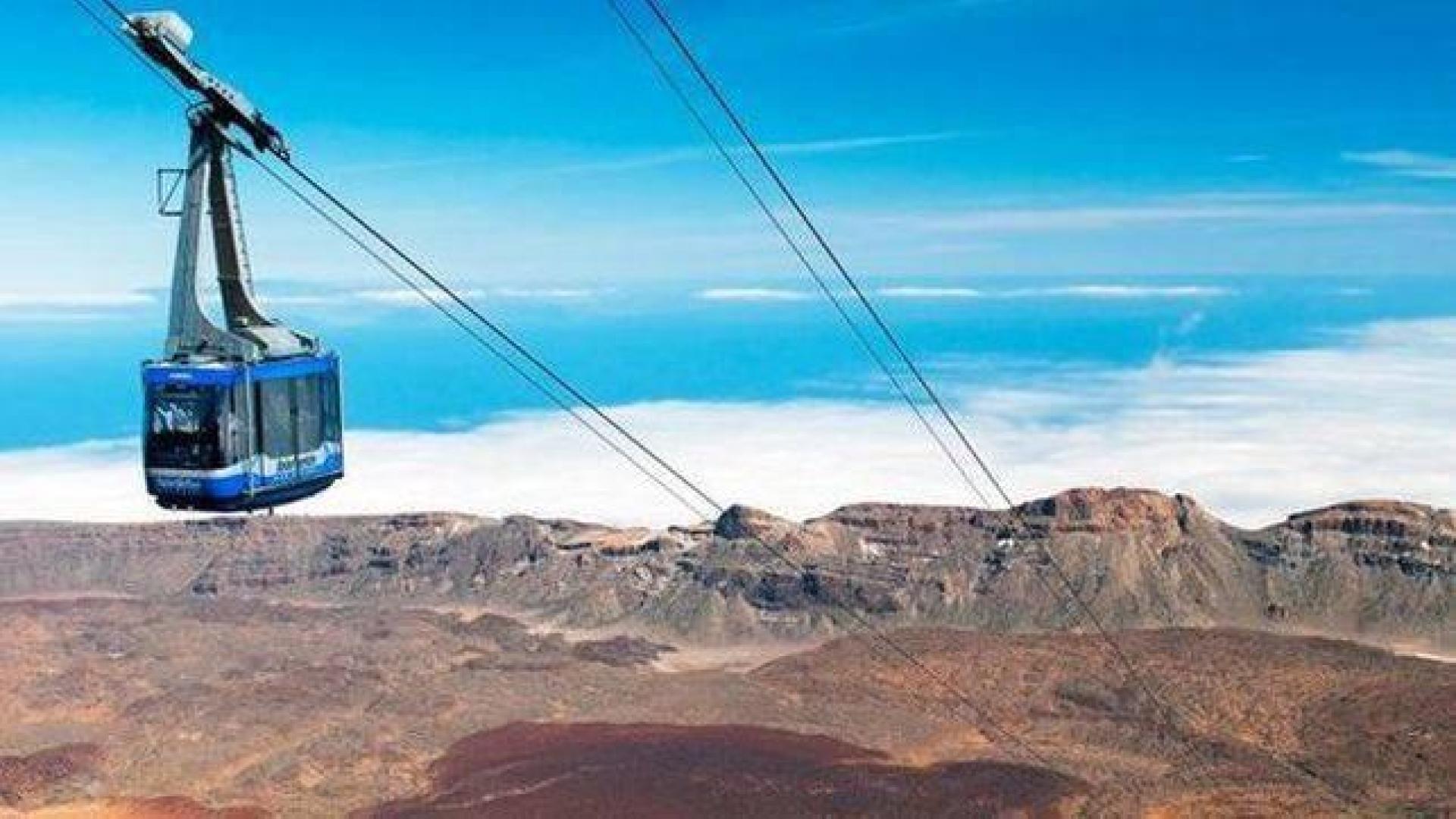 Cuarenta personas, atrapadas en el teleférico del Teide por una avería
