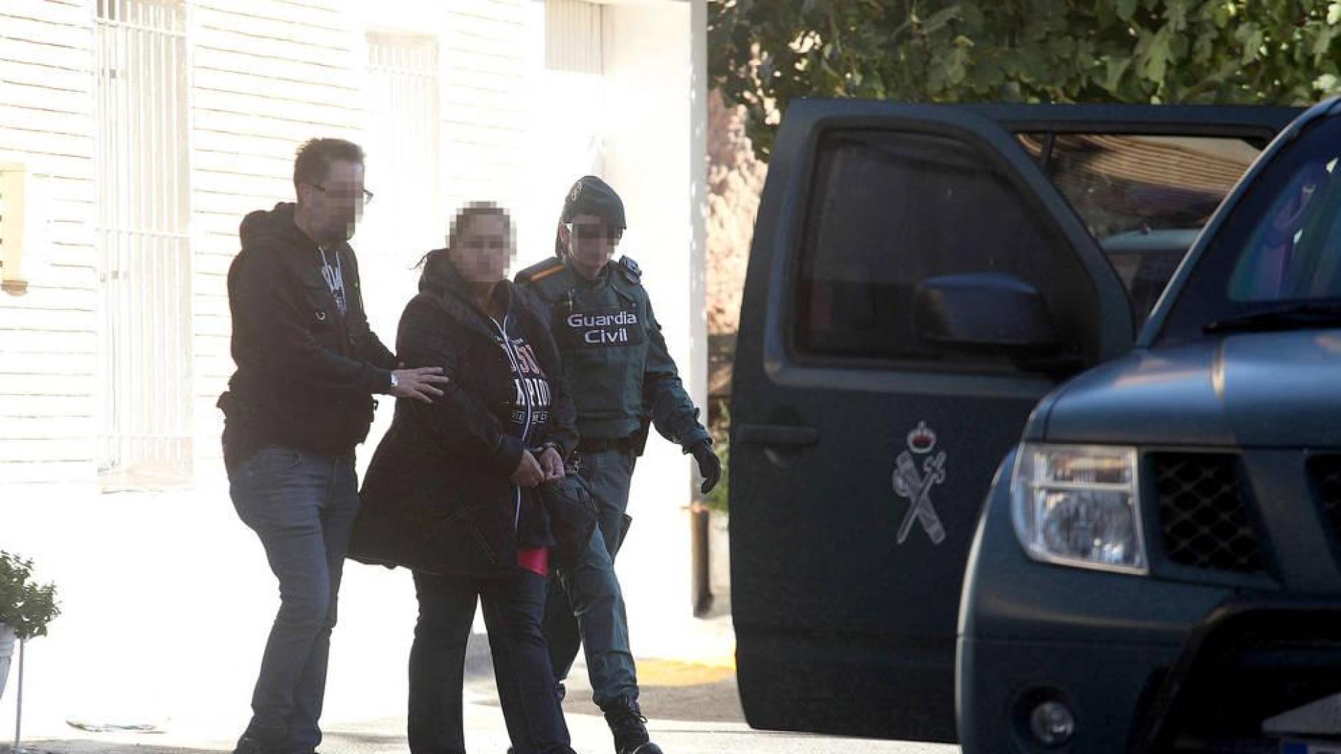 El fiscal pide 13 años por planear y matar a su marido en Tudela
