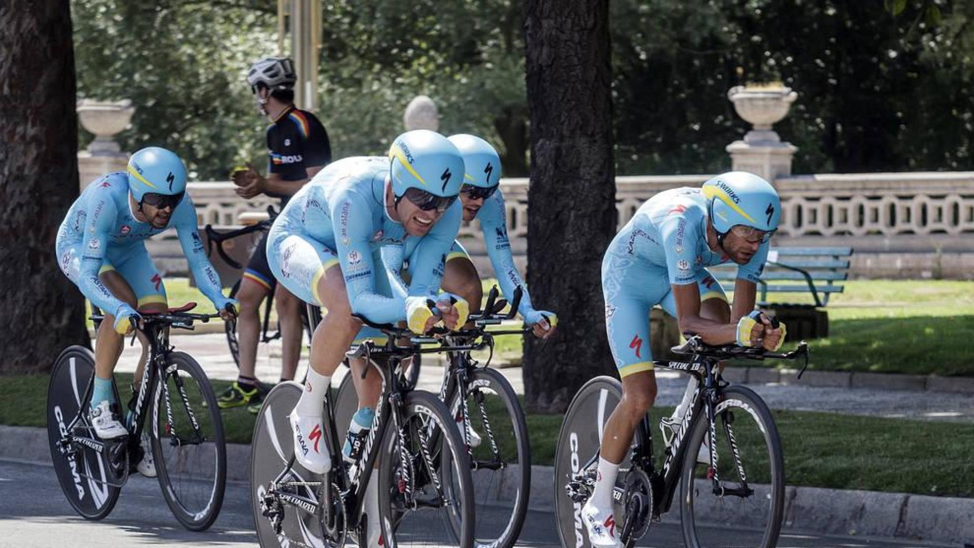 El Astana gana la crono en Burgos