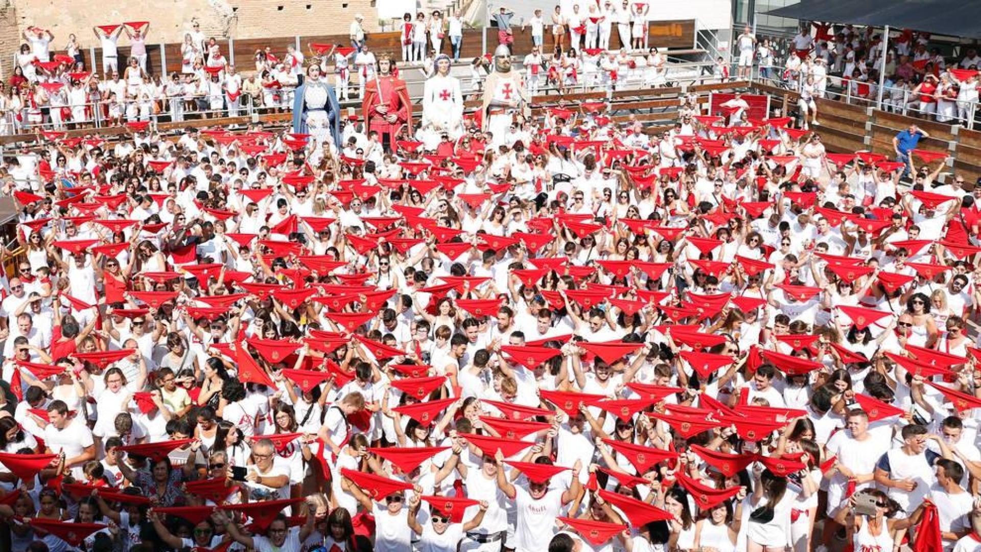 Los vecinos de Ribaforada se llenan de fiesta
