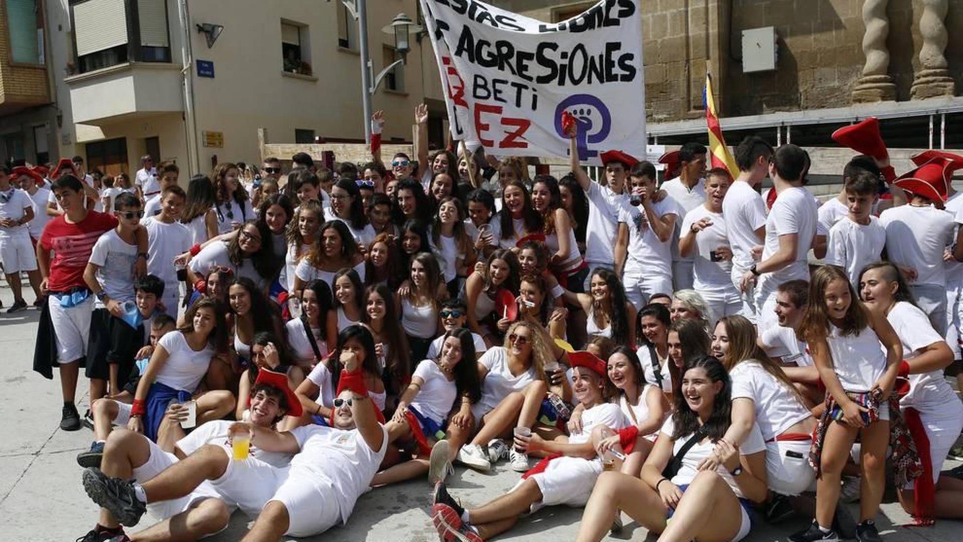 Imágenes del cohete de fiestas de Miranda de Arga 2018
