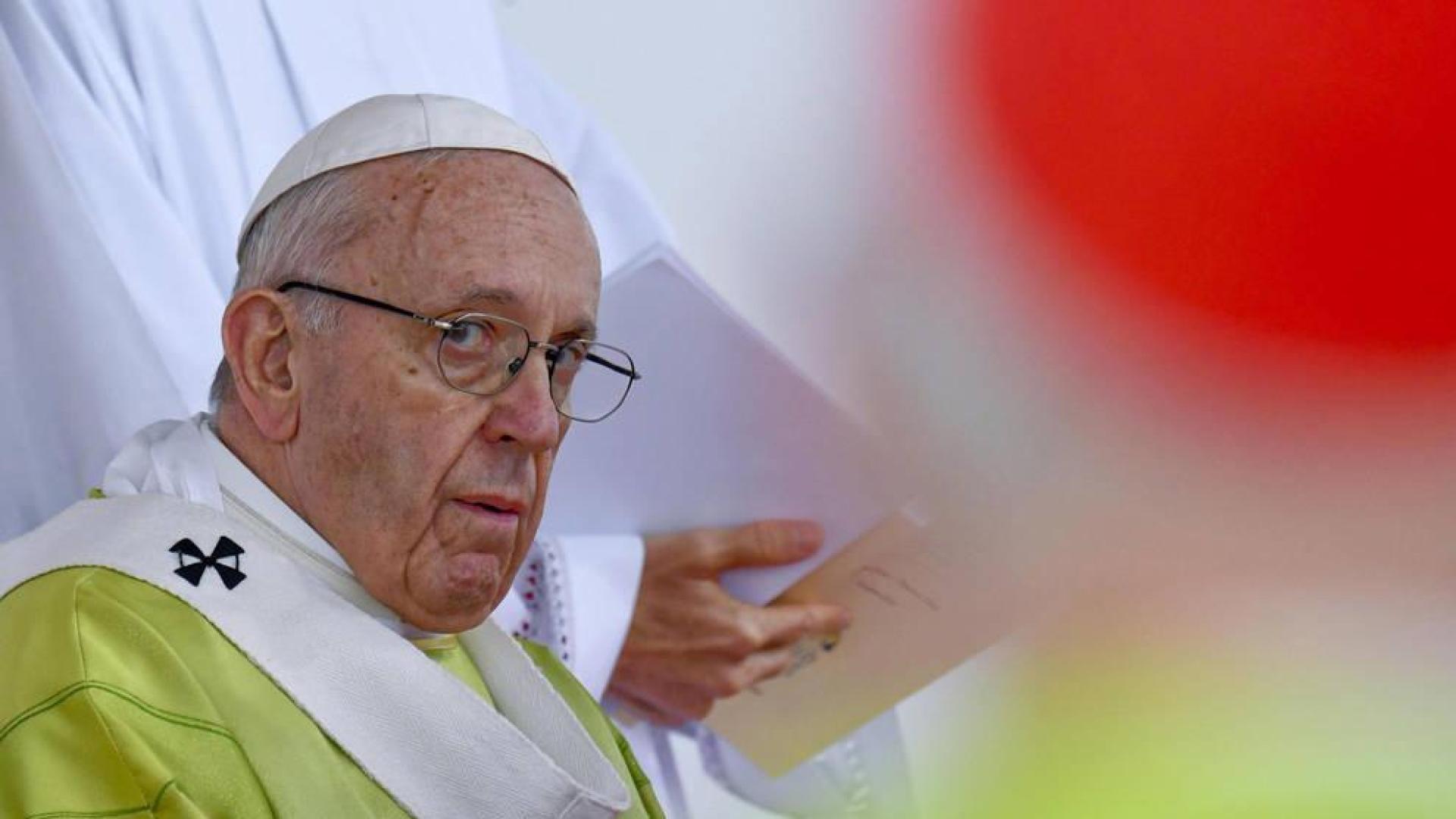 El papa pide evitar juicios mediáticos y denunciar pronto en casos de abusos