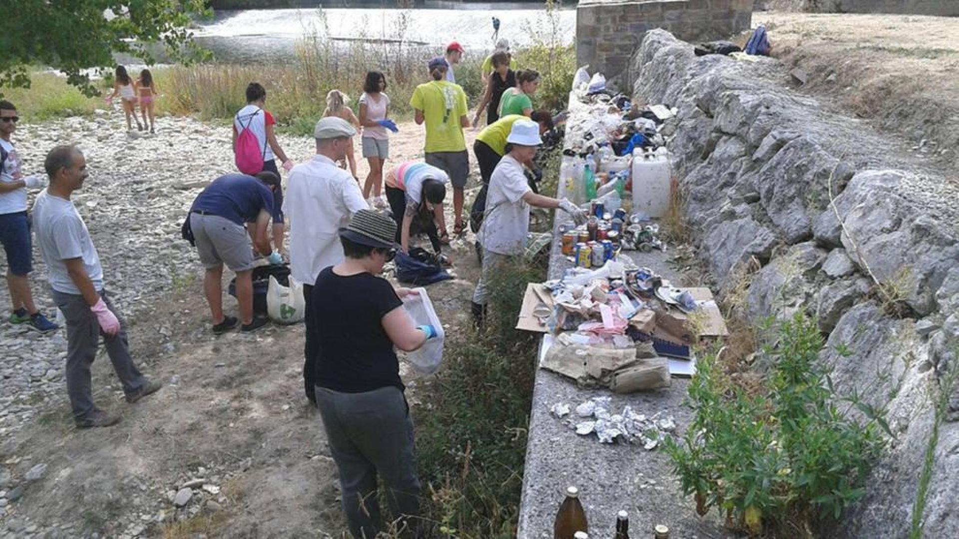 Se buscan voluntarios para limpiar el río en Mendigorría este martes