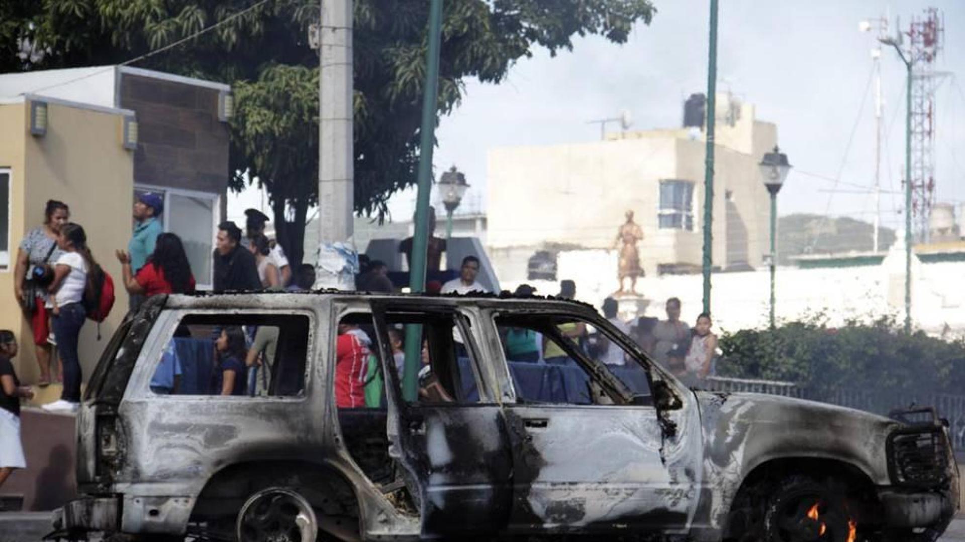 Queman vivos a dos sospechosos de secuestro de niños en México