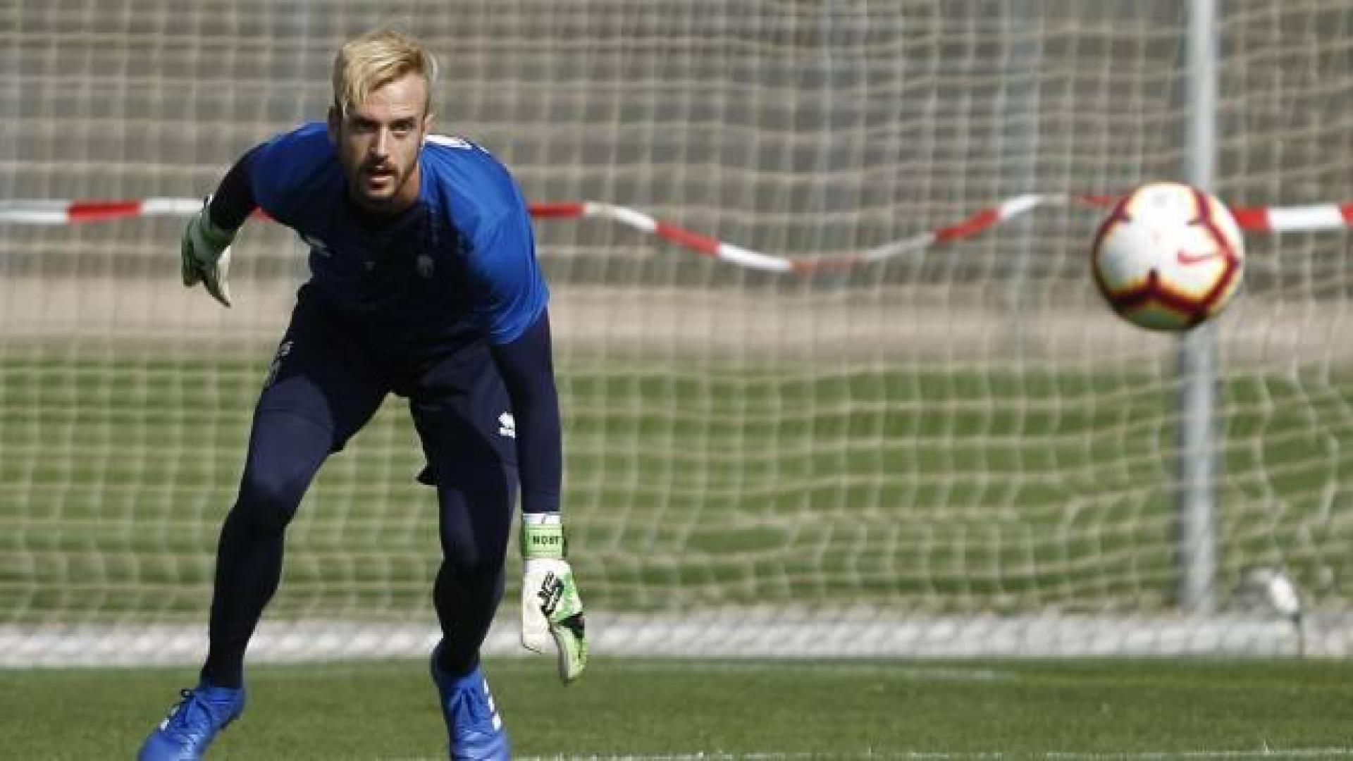 El portero Aarón vuelve a estar disponible tras pasar lesionado el último mes