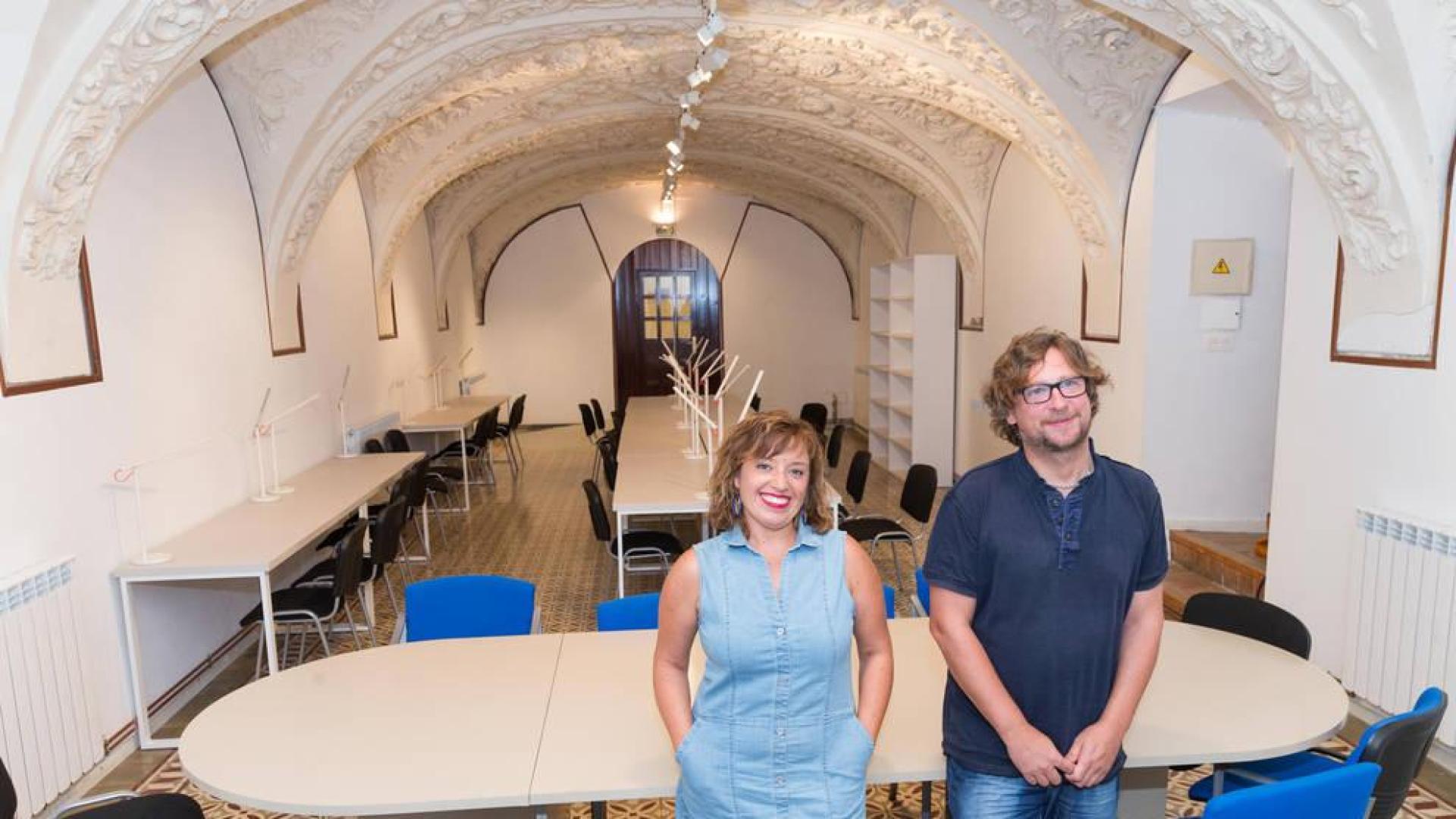 La Escuela-Conservatorio de Tudela presenta su nueva biblioteca