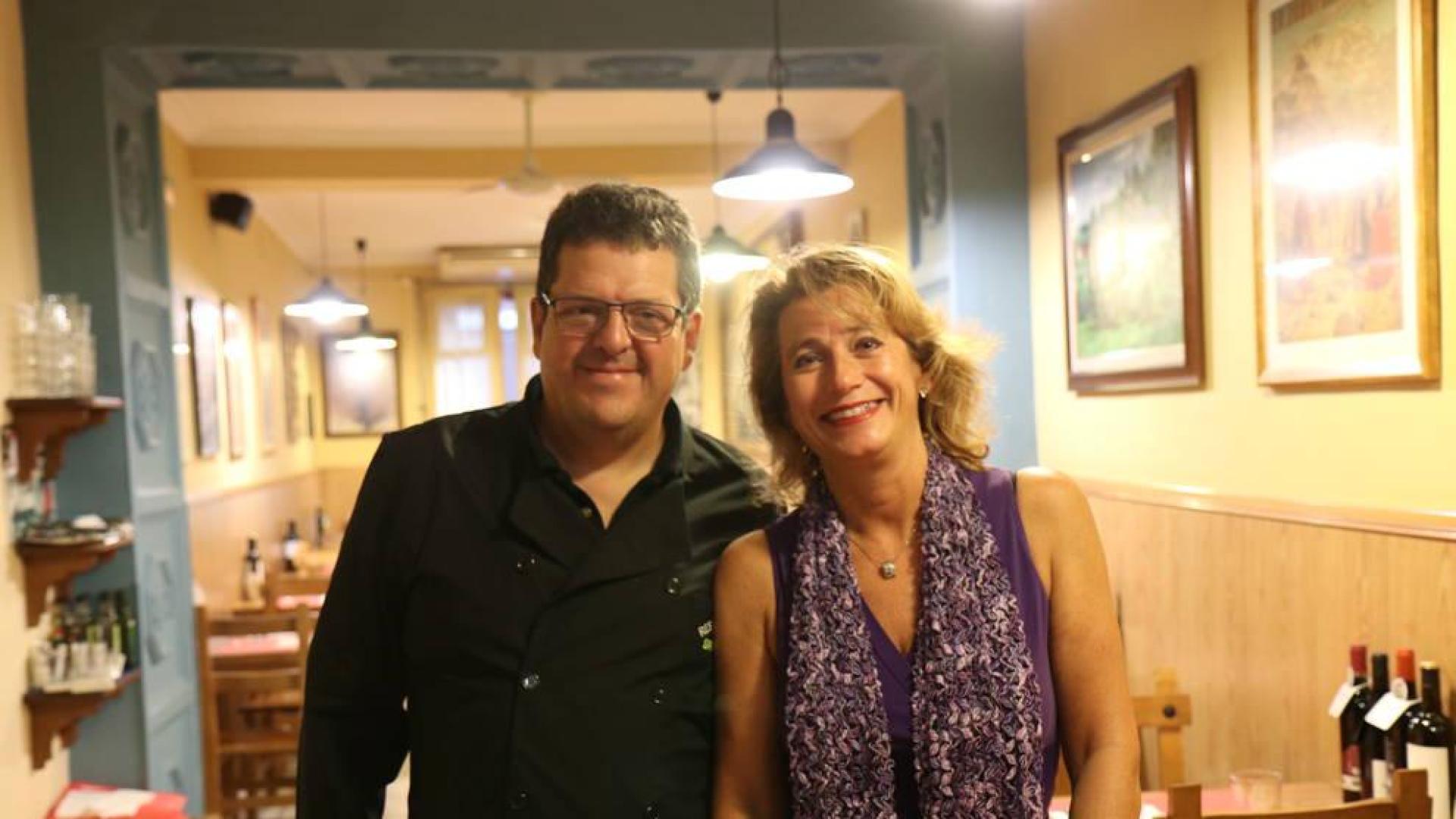 Coro Ciaurriz y Roberto Monreal, dueños del restaurante vegetariano Sarasate