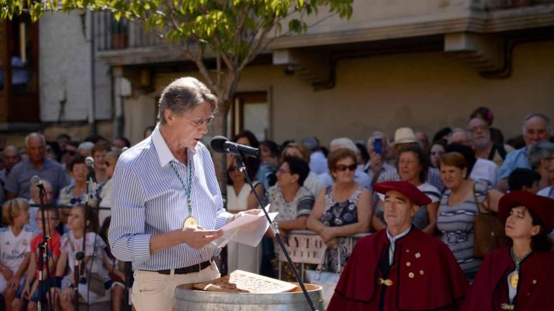 Imágenes de la Fiesta de la Vendimia de Navarra, celebrada en Olite este domingo, 2 de septiembre, y organizada por la Cofradía del Vino de Navarra.