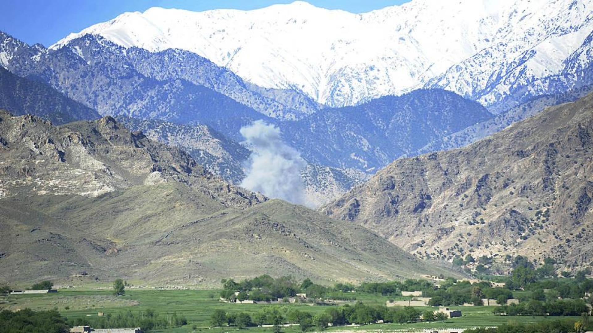 La "gran bomba" acaba con una base del EI en Afganistán